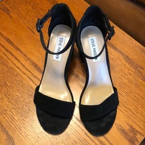 Steve Madden sandal